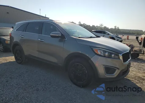 2018 Kia Sorento Lx z USA, uszkodzony, nr VIN 5XYPGDA31JG349514